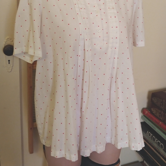 Summer Top Short Sleeves White Red Stars Collar - Picture 3 of 9